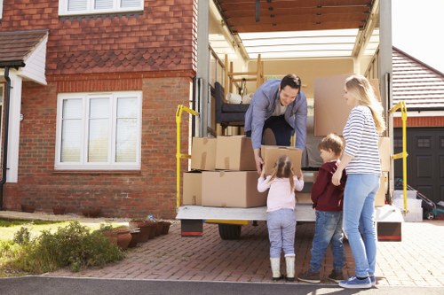 Local moving service covering Poplar flats, homes, and commercial spaces