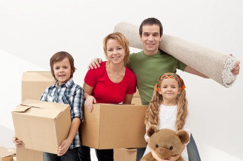 Packing and loading assistance for a Poplar move