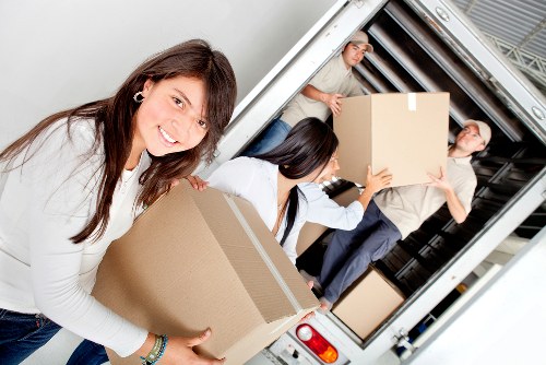 Flat move with access challenges in Poplar